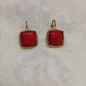 344. MONET SIGNED RED EARRINGS GOLD TONE